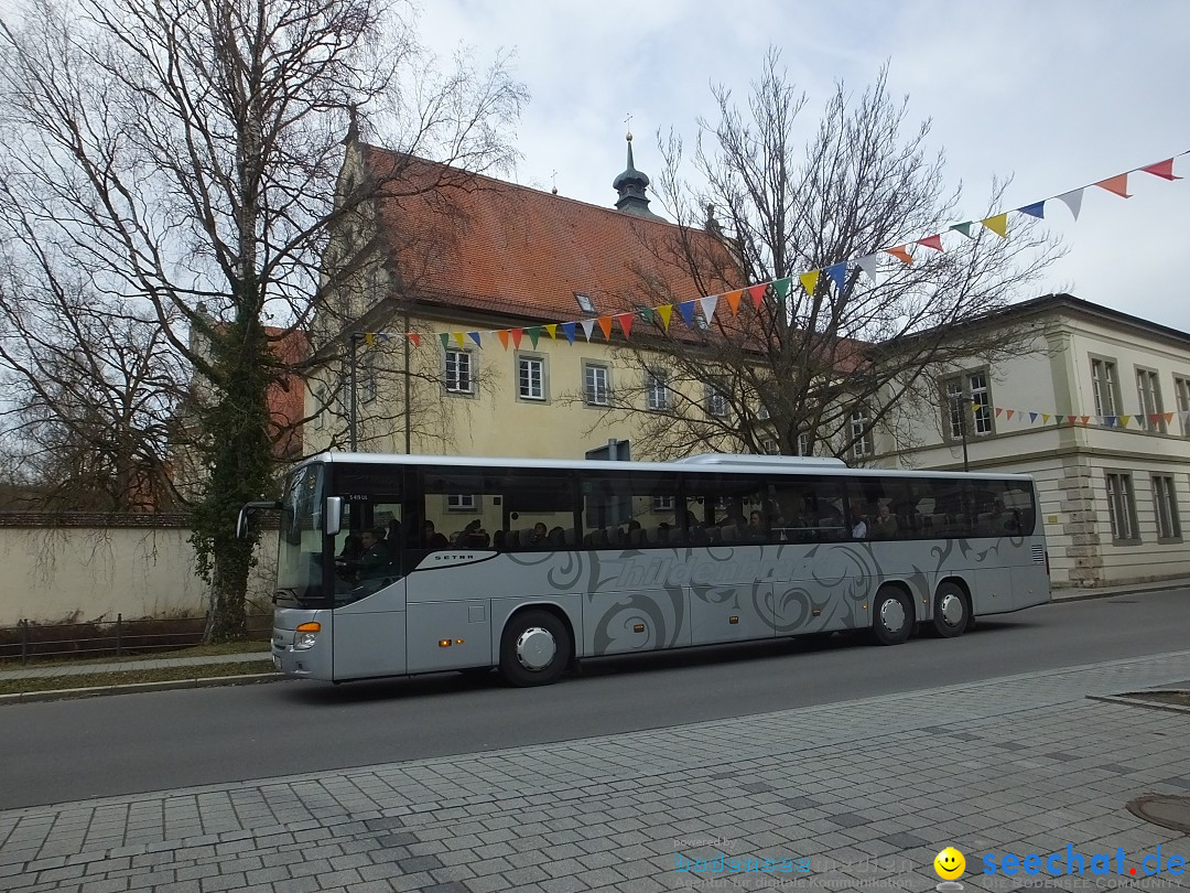 Fasnetsumzug, Narrensprung mit ueber 1200 Narren: Zwiefalten, 23.02.2020