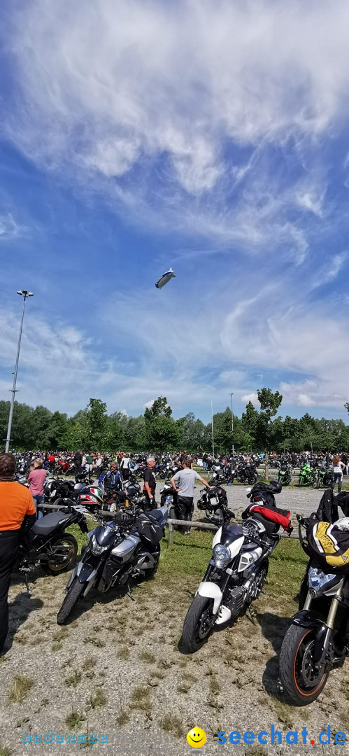 Motorraddemo gegen Sonntagsfahrverbot: Friedrichshafen am Bodensee, 04.07.2