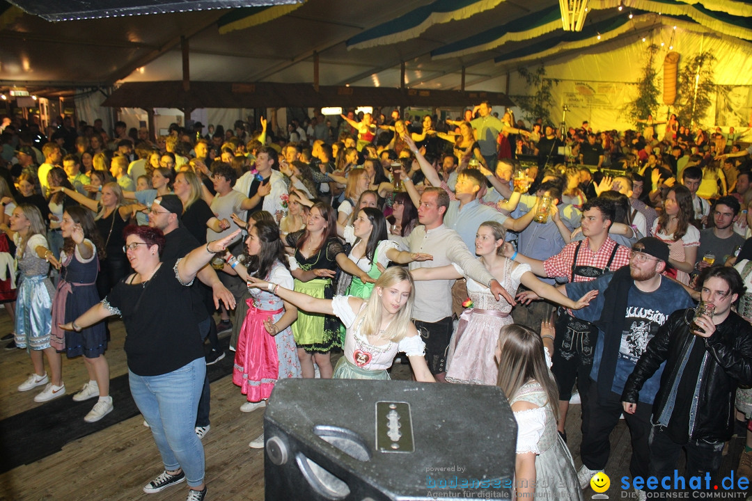 Nacht in Tracht mit Fly Partymusic: Schnetzenhausen, 28.05.2022