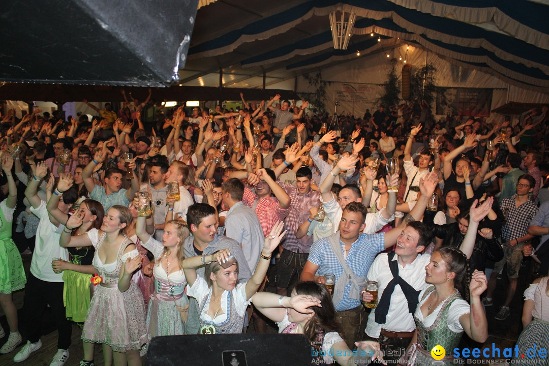 Nacht in Tracht mit Fly Partymusic: Schnetzenhausen, 28.05.2022