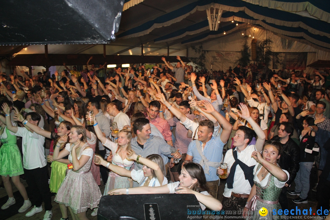 Nacht in Tracht mit Fly Partymusic: Schnetzenhausen, 28.05.2022