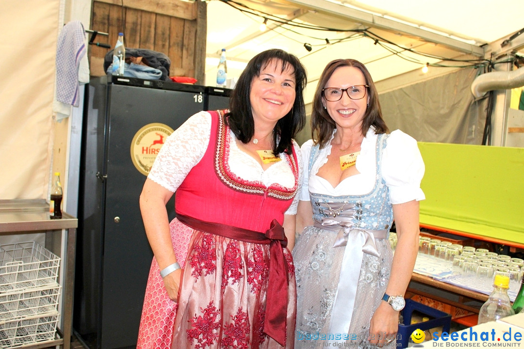 Nacht in Tracht mit Fly Partymusic: Schnetzenhausen, 28.05.2022