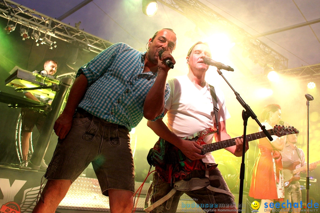 Nacht in Tracht mit Fly Partymusic: Schnetzenhausen, 28.05.2022