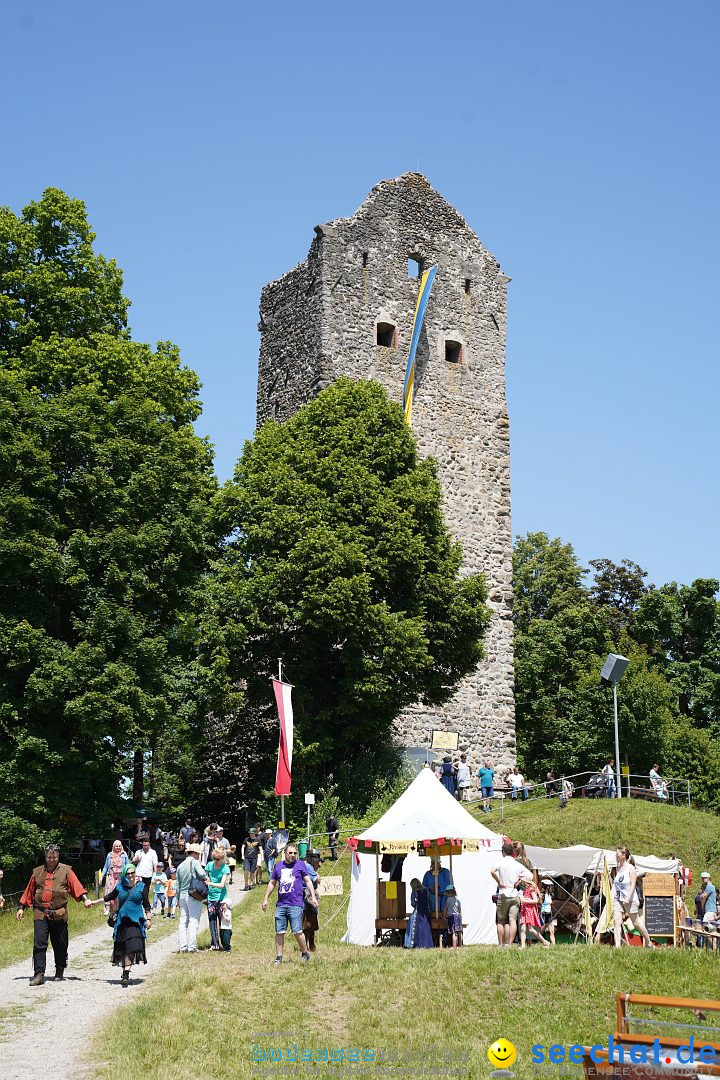 Mittelalterliches Burgspektakel: Neuravensburg, 04.06.2022