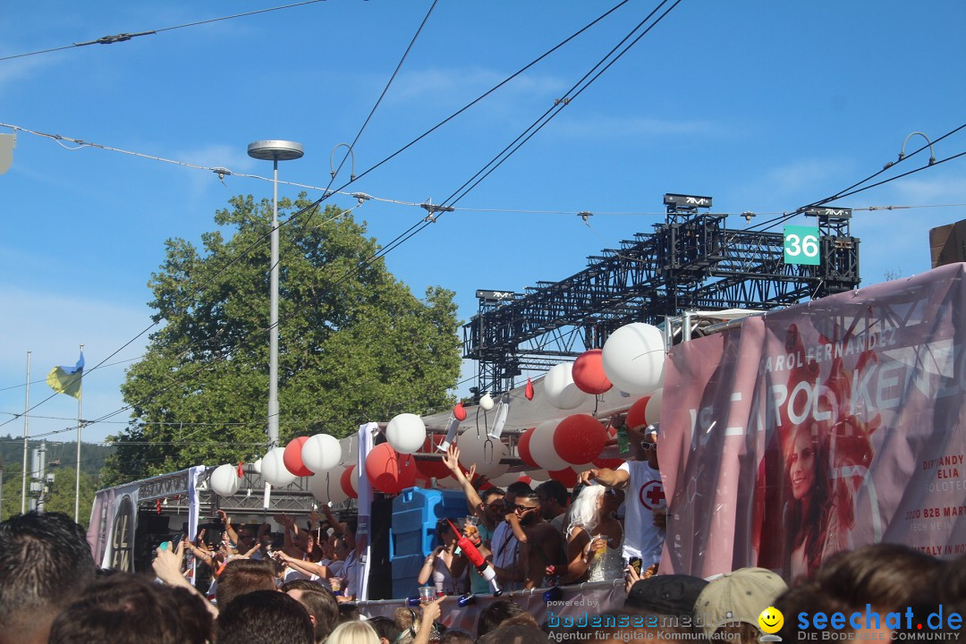 Street Parade 2022 mit dem Motto THINK: Zuerich, 13.08.2022