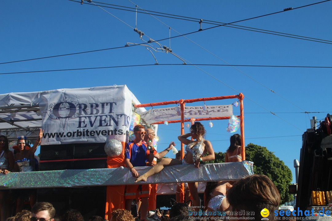 Street Parade 2022 mit dem Motto THINK: Zuerich, 13.08.2022