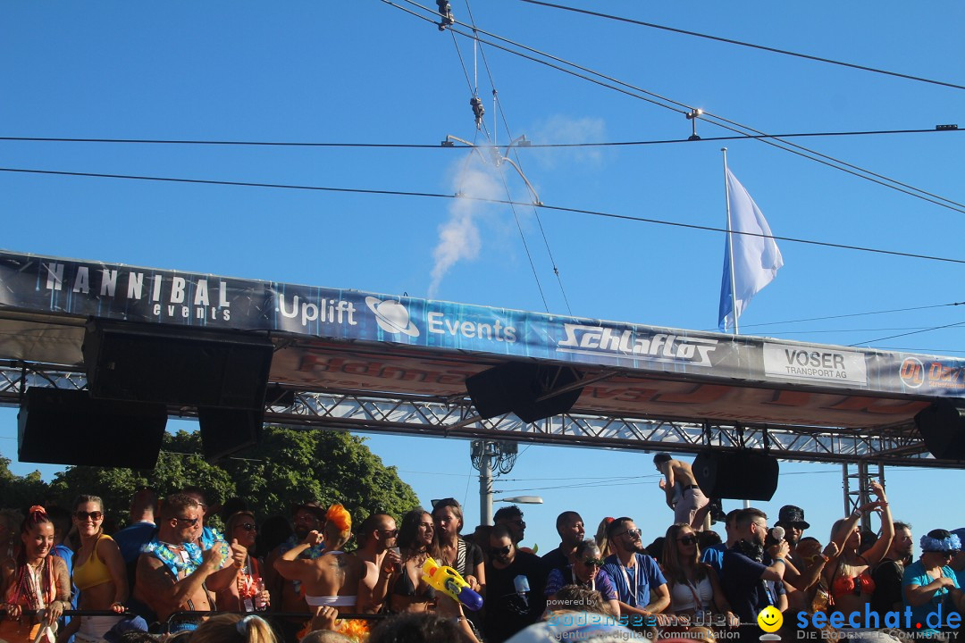 Street Parade 2022 mit dem Motto THINK: Zuerich, 13.08.2022