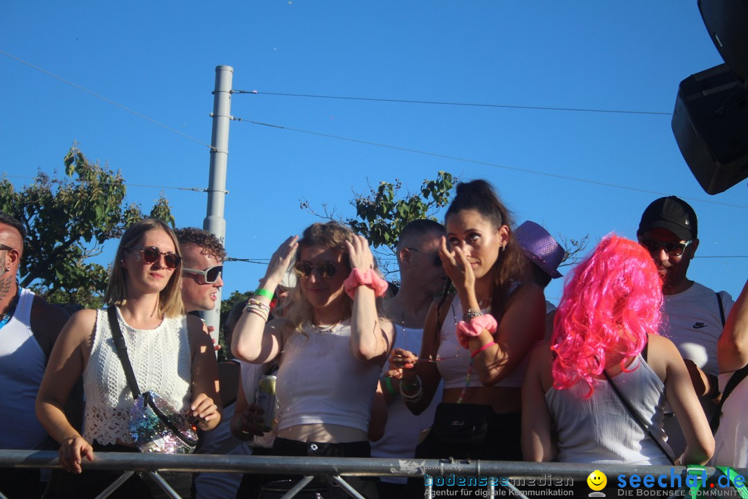 Street Parade 2022 mit dem Motto THINK: Zuerich, 13.08.2022