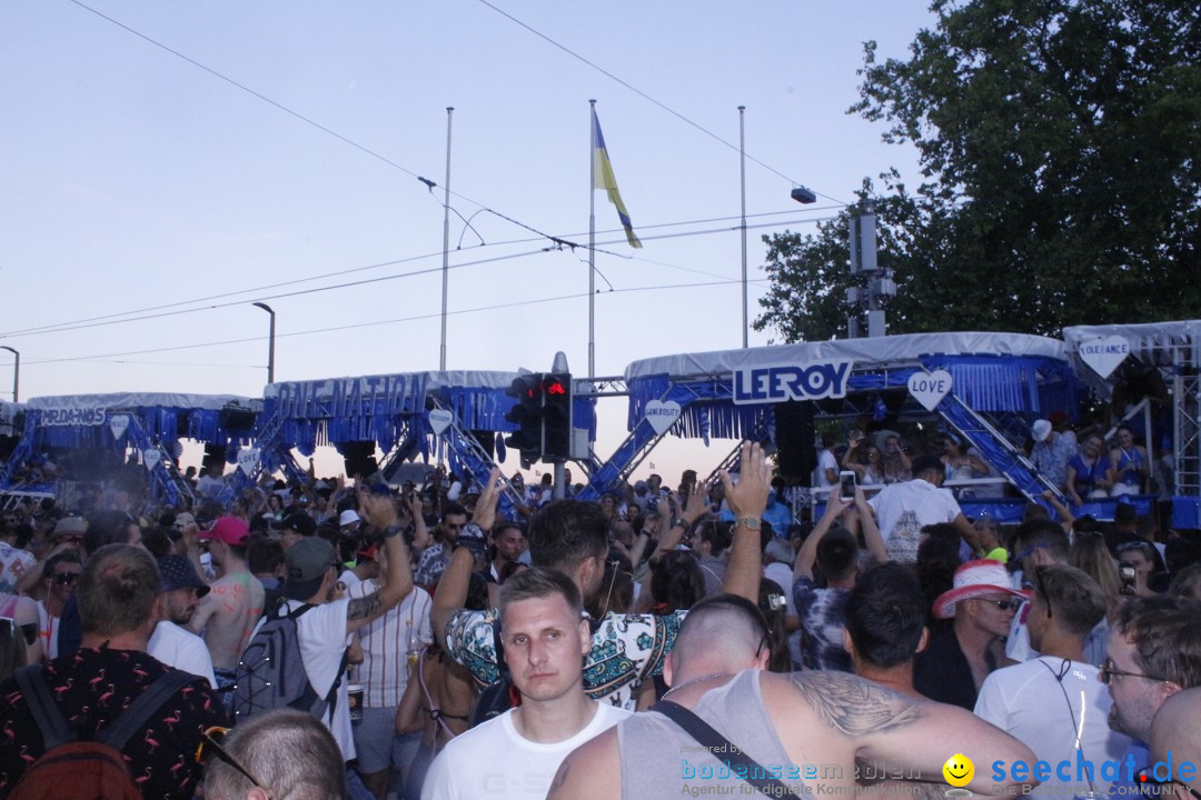 Street Parade 2022 mit dem Motto THINK: Zuerich, 13.08.2022