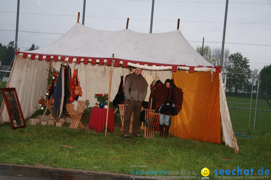 Spektakulum auf dem Riffelhof: Burgrieden bei Laupheim, 01.05.2010