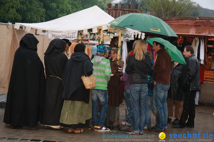 Spektakulum auf dem Riffelhof: Burgrieden bei Laupheim, 01.05.2010