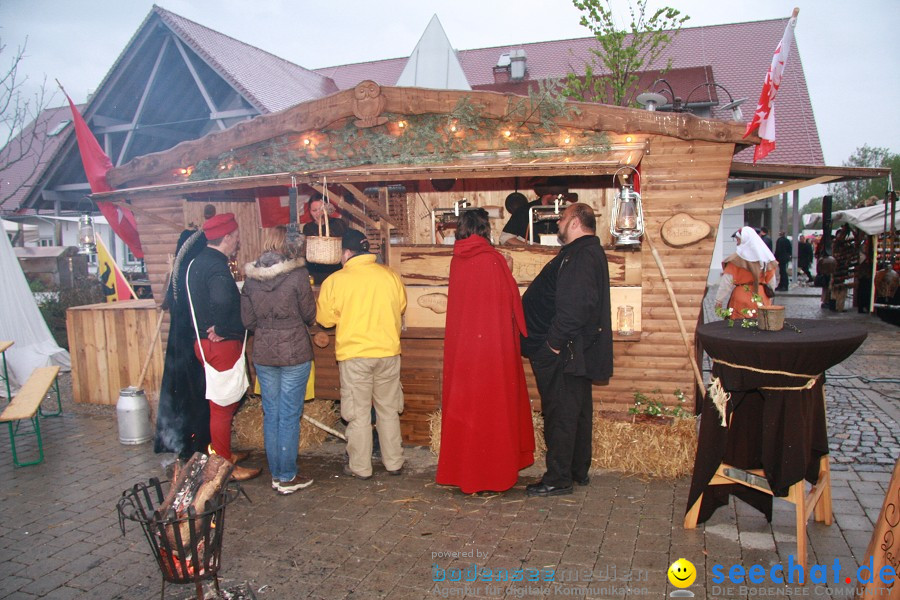 Spektakulum auf dem Riffelhof: Burgrieden bei Laupheim, 01.05.2010