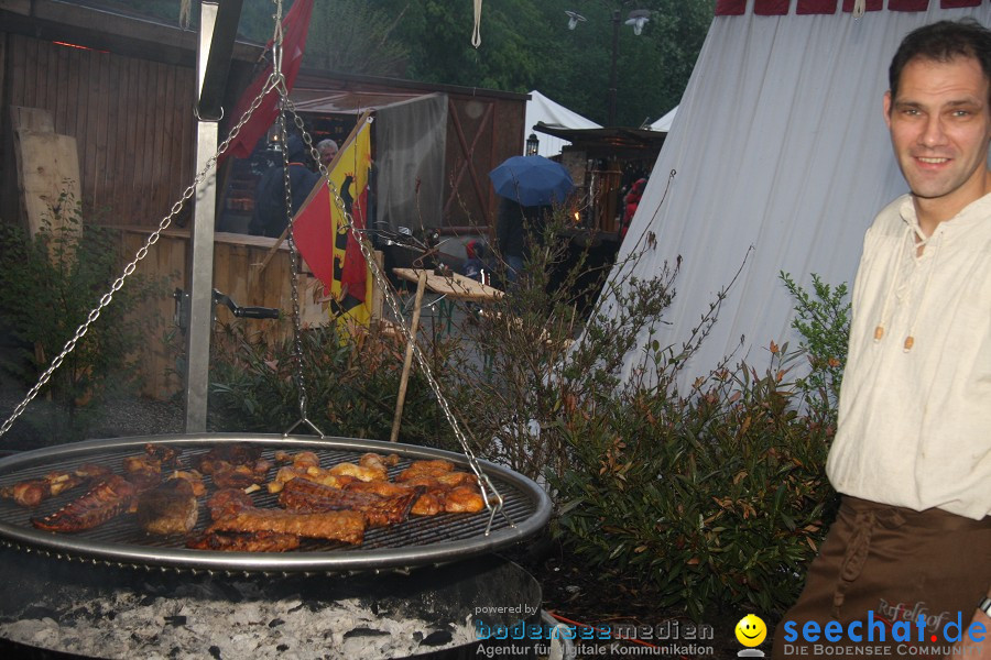 Spektakulum auf dem Riffelhof: Burgrieden bei Laupheim, 01.05.2010