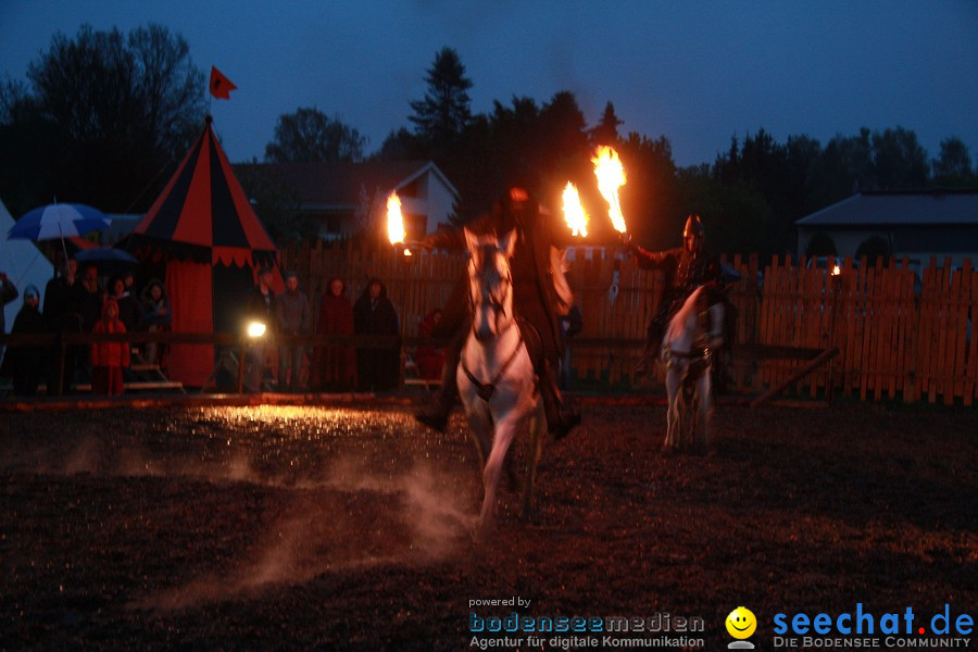 Spektakulum auf dem Riffelhof: Burgrieden bei Laupheim, 01.05.2010