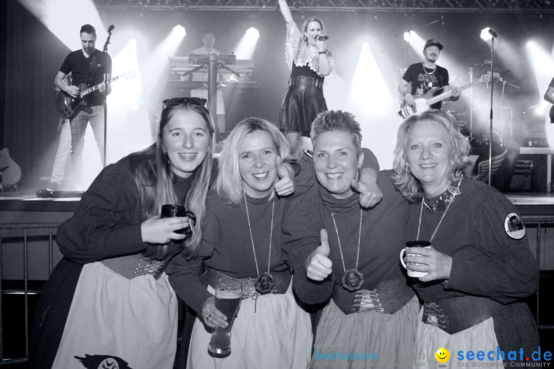 BaeFiBall mit Coverband Fly: Fischbach am Bodensee, 14.01.2023