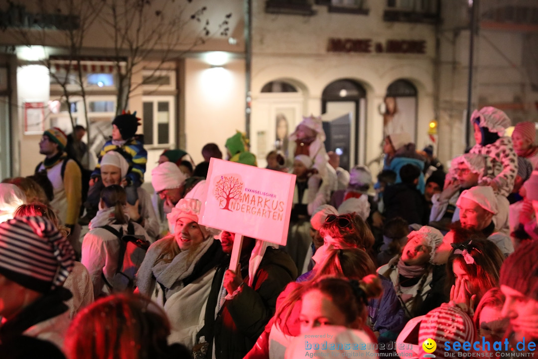 Hemdglonkerumzug - Schwarze Veri Zunft und Kitas: Ravensburg, 17.02.2023