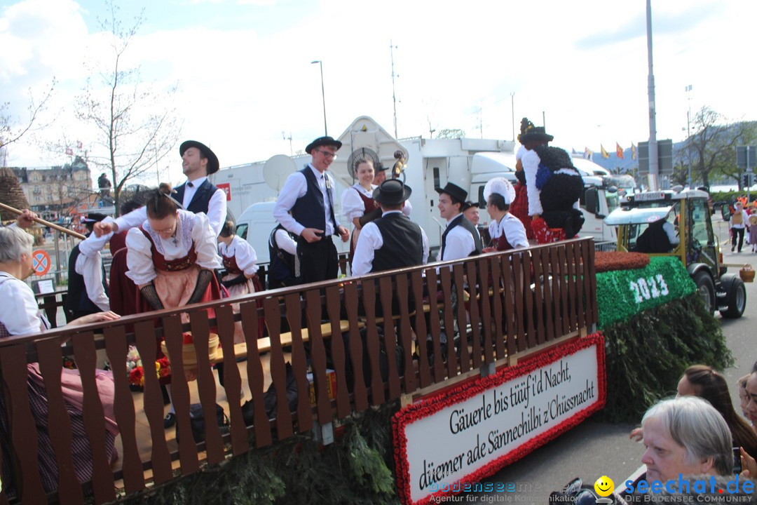 Sechselaeuten Umzug der Zuenfte: Zuerich, 17.04.2023