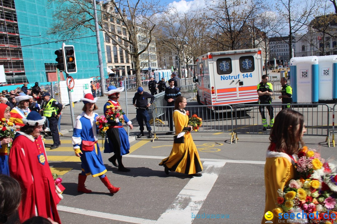 Sechselaeuten Umzug der Zuenfte: Zuerich, 17.04.2023