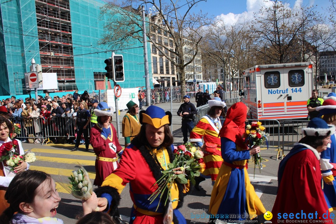 Sechselaeuten Umzug der Zuenfte: Zuerich, 17.04.2023