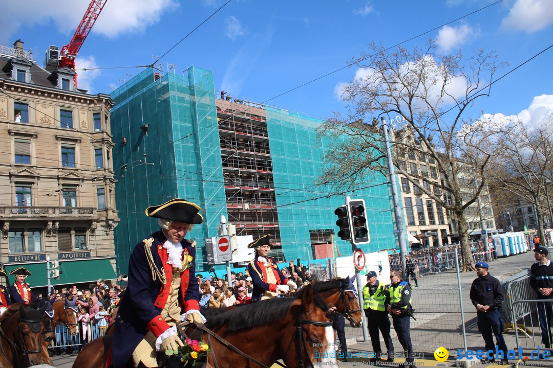 Sechselaeuten Umzug der Zuenfte: Zuerich, 17.04.2023