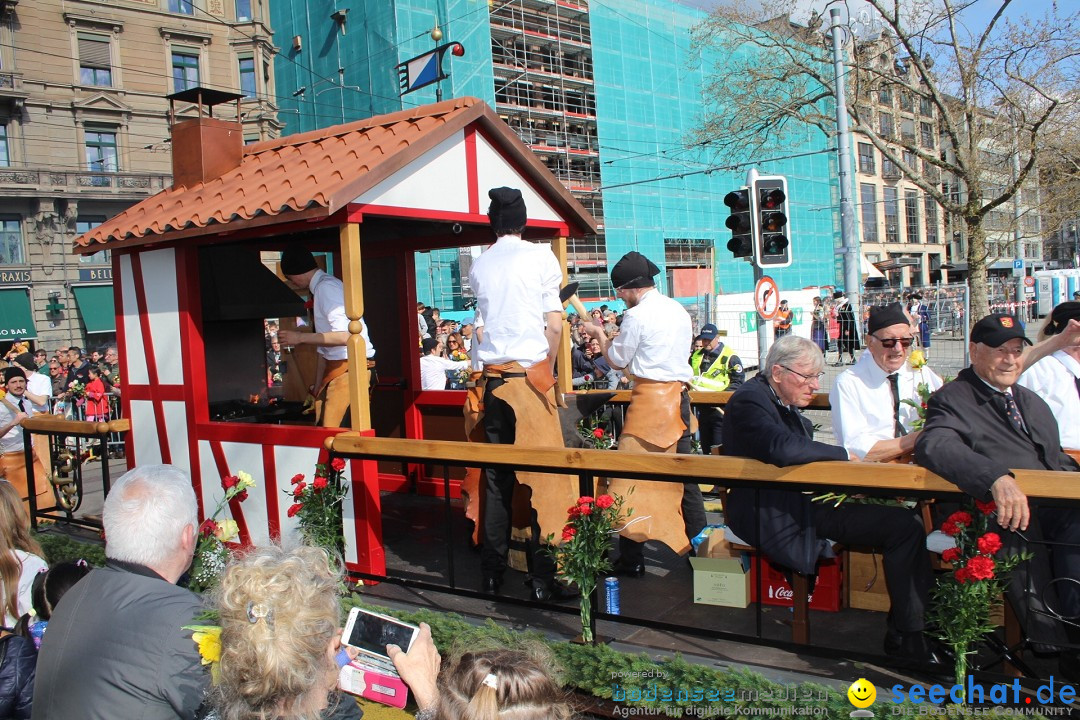 Sechselaeuten Umzug der Zuenfte: Zuerich, 17.04.2023