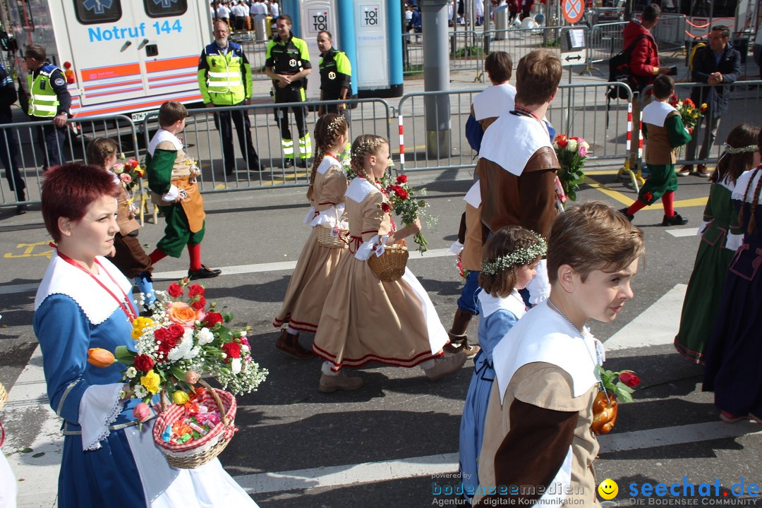 Sechselaeuten Umzug der Zuenfte: Zuerich, 17.04.2023