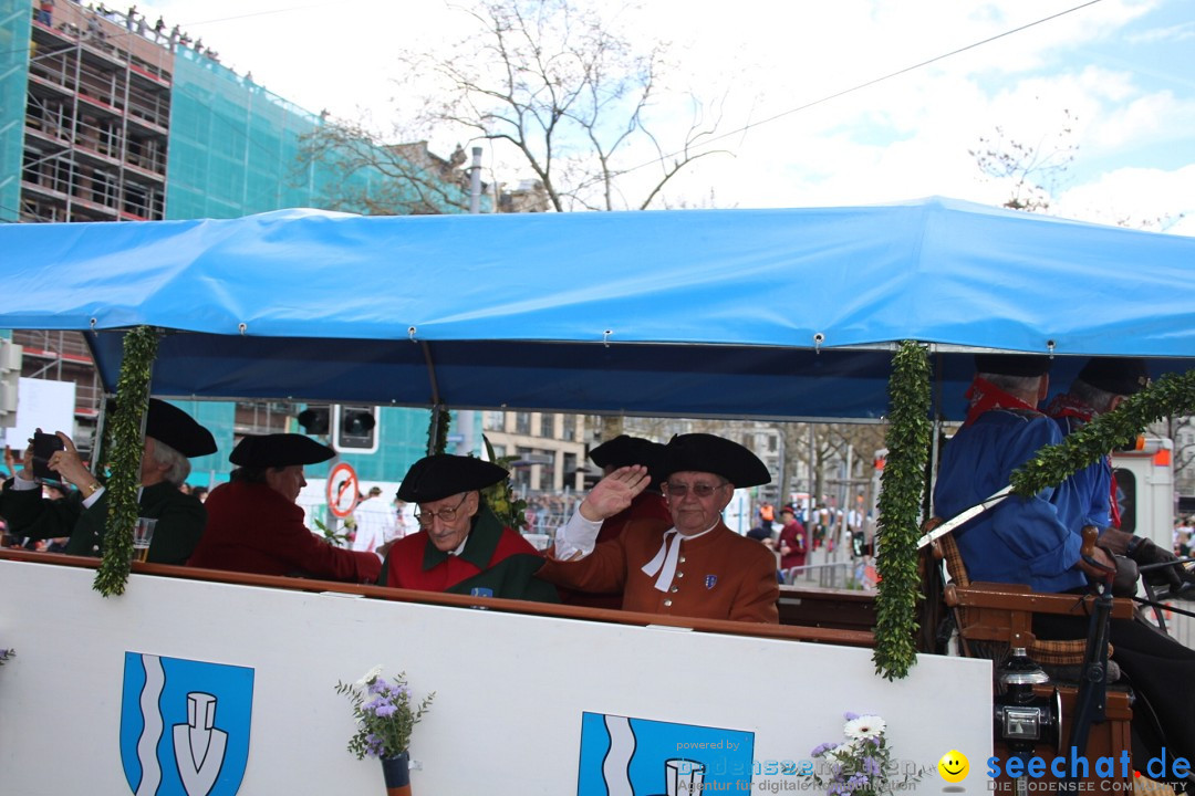 Sechselaeuten Umzug der Zuenfte: Zuerich, 17.04.2023