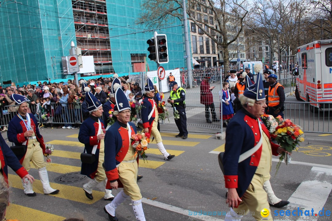 Sechselaeuten Umzug der Zuenfte: Zuerich, 17.04.2023