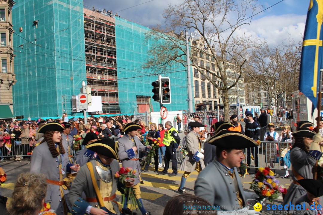 Sechselaeuten Umzug der Zuenfte: Zuerich, 17.04.2023