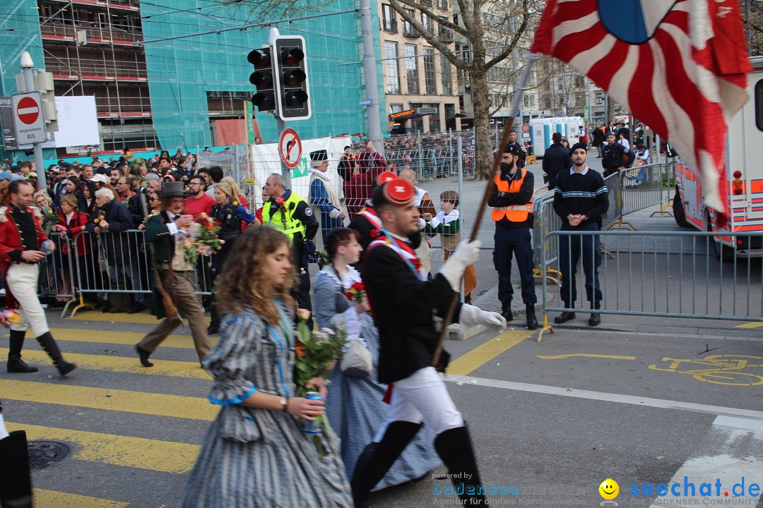 Sechselaeuten Umzug der Zuenfte: Zuerich, 17.04.2023