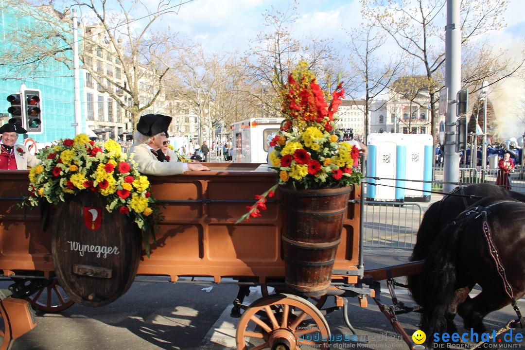 Sechselaeuten Umzug der Zuenfte: Zuerich, 17.04.2023