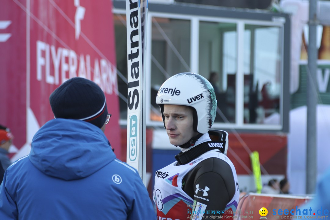 FIS SKISPRUNG WELTCUP: Engelberg, 17.12.2023