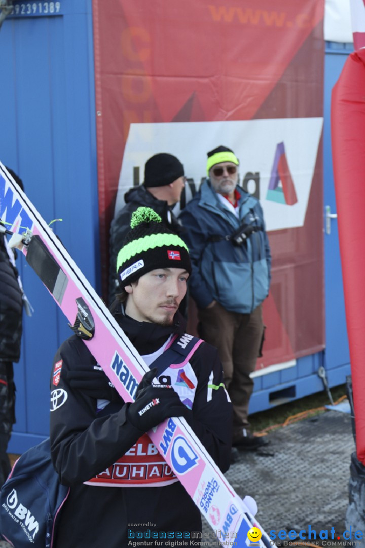 FIS SKISPRUNG WELTCUP: Engelberg, 17.12.2023