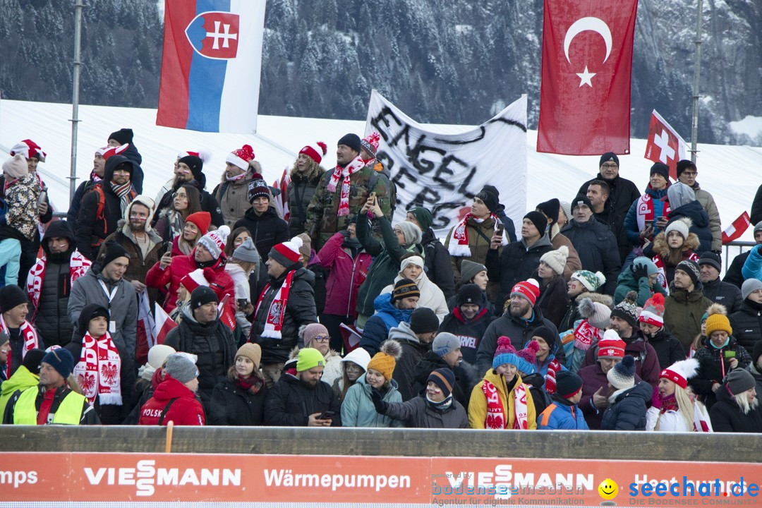 FIS SKISPRUNG WELTCUP: Engelberg, 17.12.2023