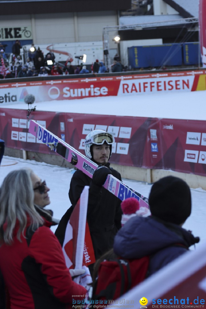 FIS SKISPRUNG WELTCUP: Engelberg, 17.12.2023