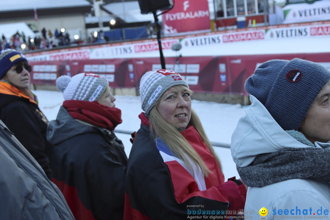 FIS SKISPRUNG WELTCUP: Engelberg, 17.12.2023