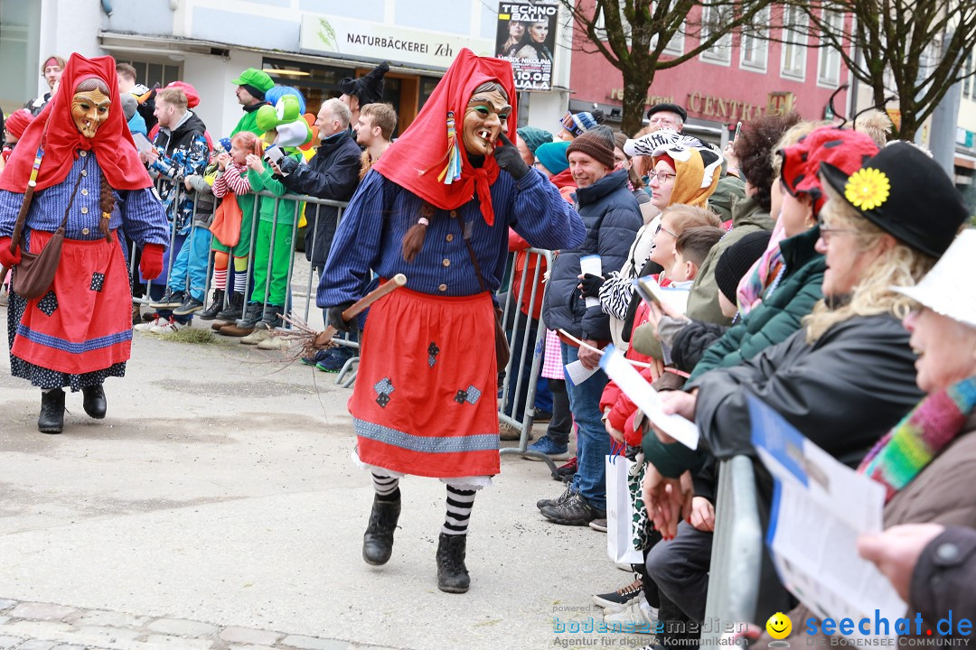 Rosenmontagsumzug - Narrensprung: Ravensburg, 12.02.2024