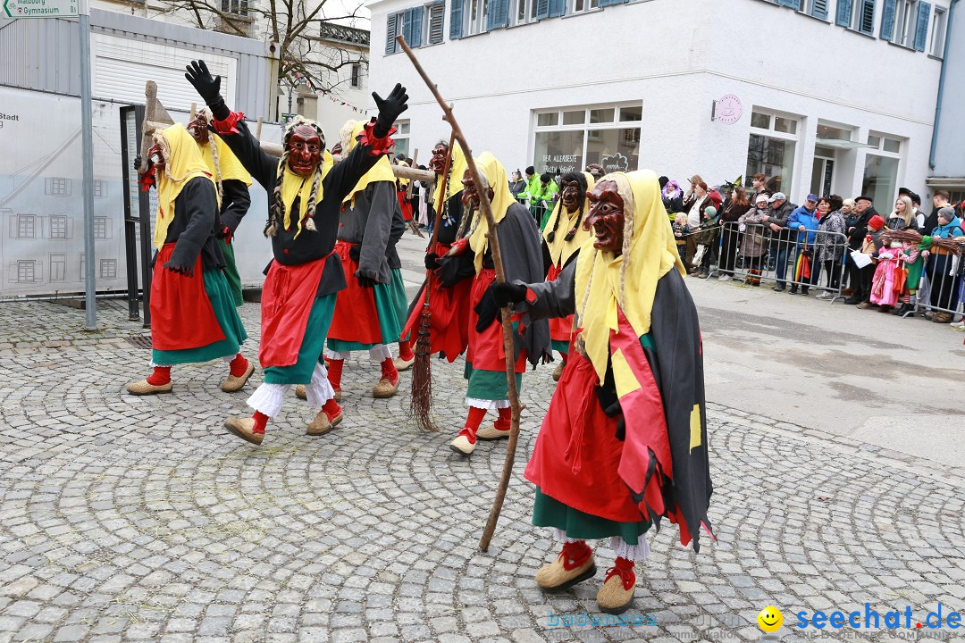 Rosenmontagsumzug - Narrensprung: Ravensburg, 12.02.2024