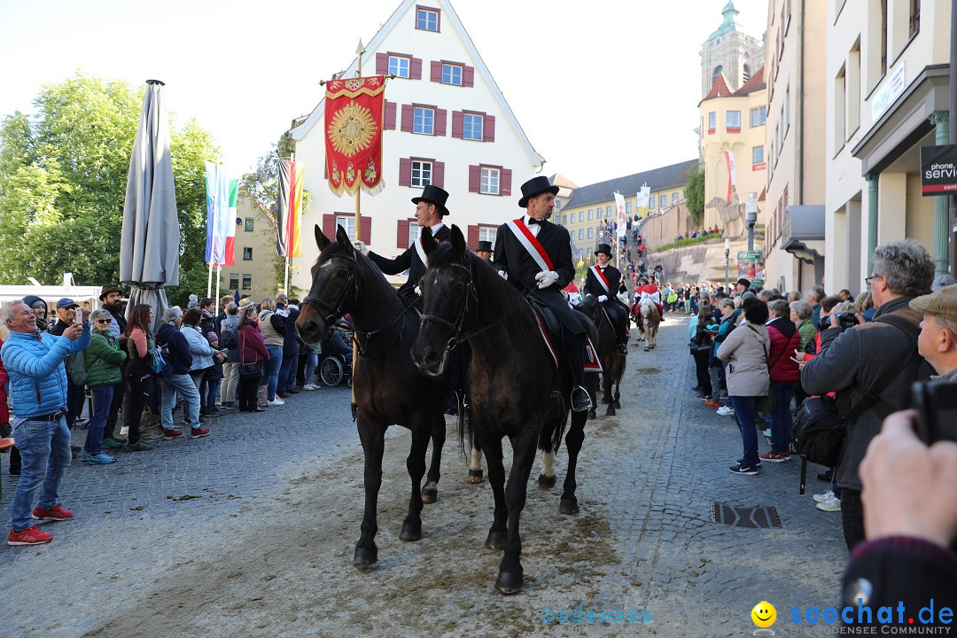 Blutritt - Reiterprozession - Heilig-Blut-Reliquie: Weingarten, 10.05.2024