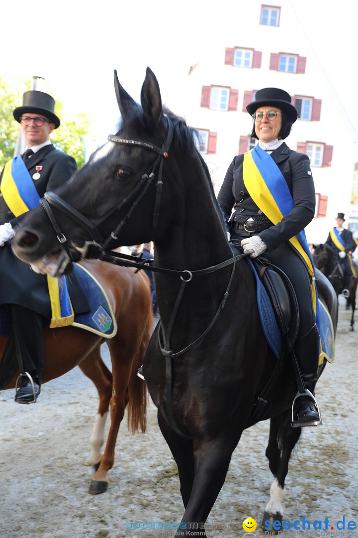 Blutritt - Reiterprozession - Heilig-Blut-Reliquie: Weingarten, 10.05.2024