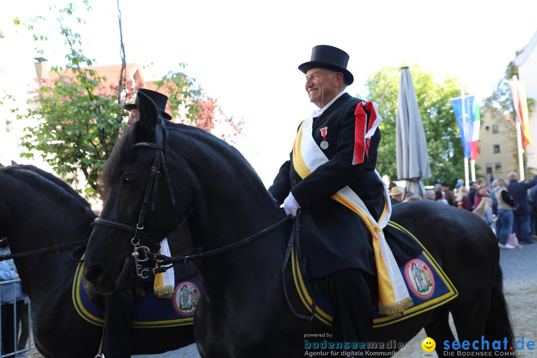 Blutritt - Reiterprozession - Heilig-Blut-Reliquie: Weingarten, 10.05.2024