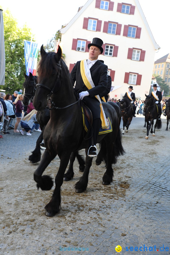 Blutritt - Reiterprozession - Heilig-Blut-Reliquie: Weingarten, 10.05.2024