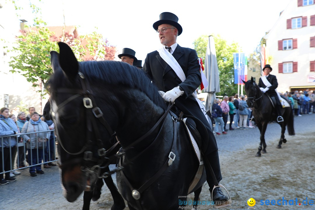 Blutritt - Reiterprozession - Heilig-Blut-Reliquie: Weingarten, 10.05.2024