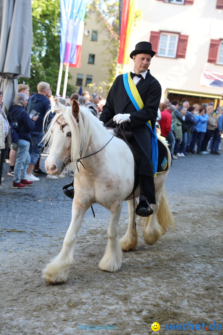 Blutritt - Reiterprozession - Heilig-Blut-Reliquie: Weingarten, 10.05.2024