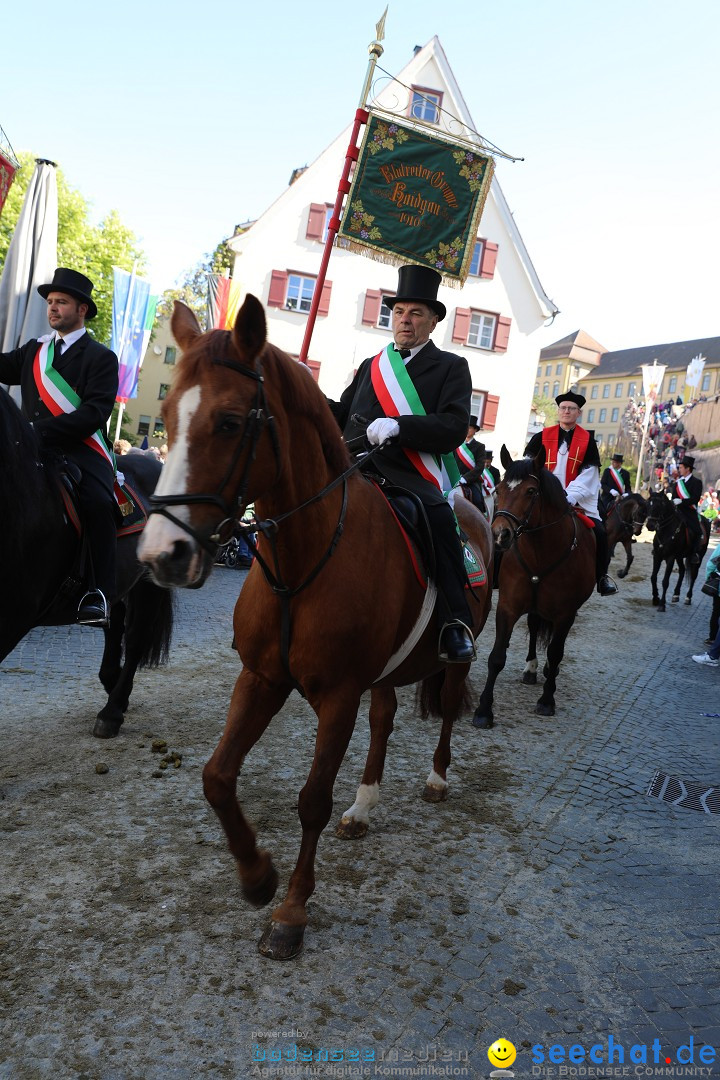 Blutritt - Reiterprozession - Heilig-Blut-Reliquie: Weingarten, 10.05.2024