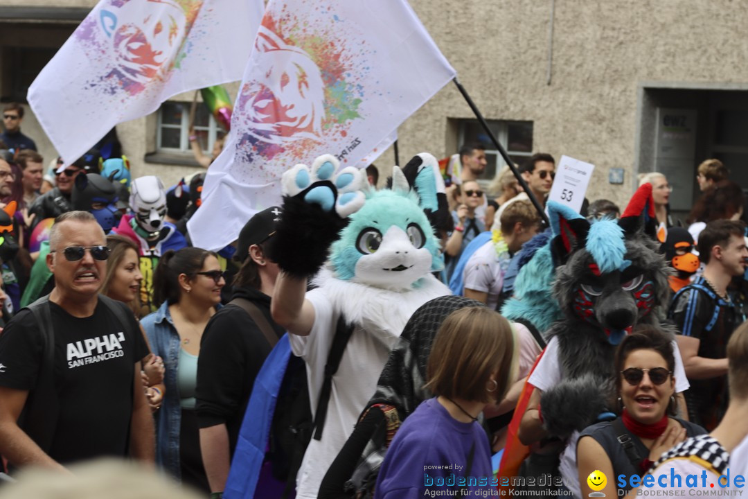 ZURICH PRIDE FESTIVAL: Zuerich - Schweiz, 15.06.2024