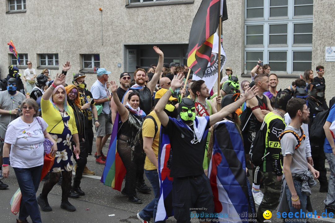 ZURICH PRIDE FESTIVAL: Zuerich - Schweiz, 15.06.2024