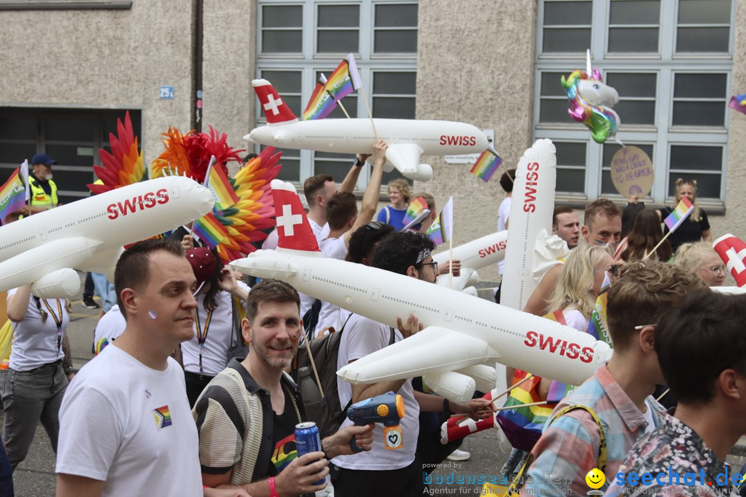 ZURICH PRIDE FESTIVAL: Zuerich - Schweiz, 15.06.2024