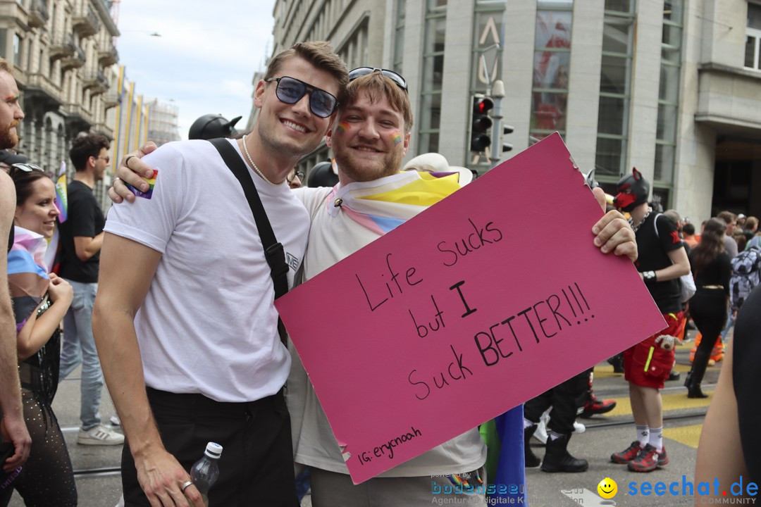 ZURICH PRIDE FESTIVAL: Zuerich - Schweiz, 15.06.2024