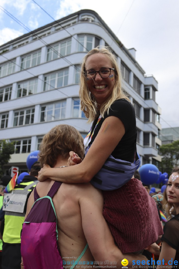 ZURICH PRIDE FESTIVAL: Zuerich - Schweiz, 15.06.2024